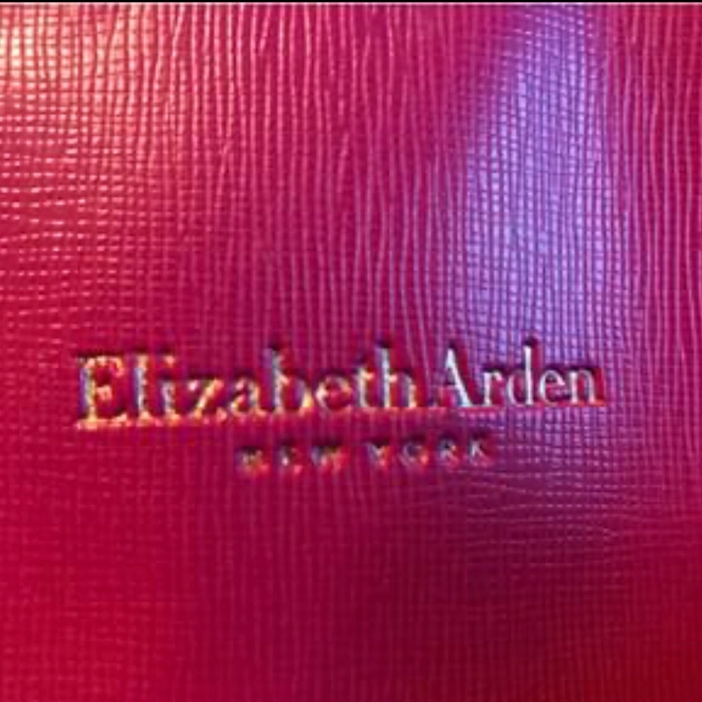 Elizabeth Arden Tote!! Brand new.